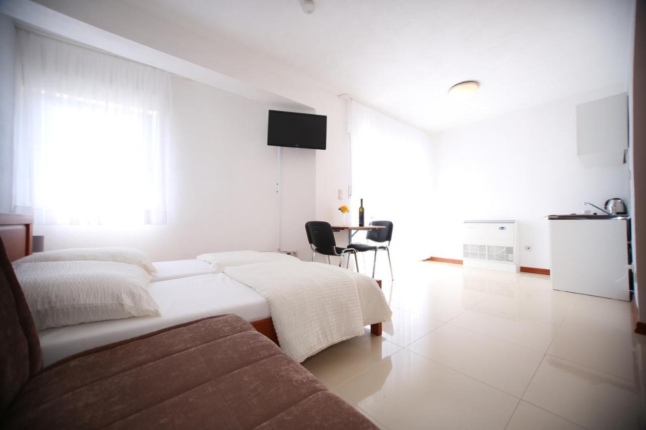 Apartments Toni 2000 بودْسْتغانا المظهر الخارجي الصورة